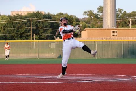 Happy Birthday to Rylee! Have the best day ever! 

Also happy belated birthday to Carley! Hope it was the best day ever! 🧡🖤