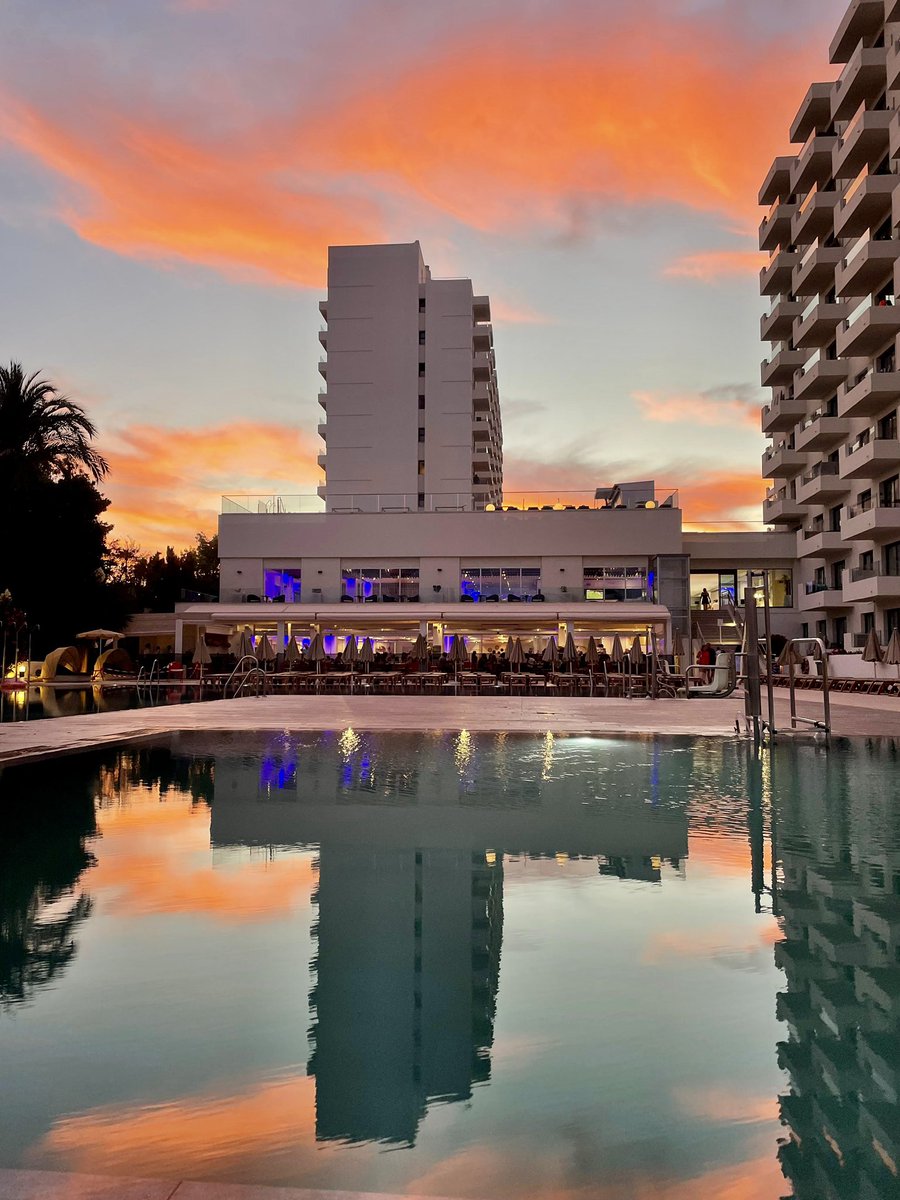 OceanHouseCostaDelSol tweet media