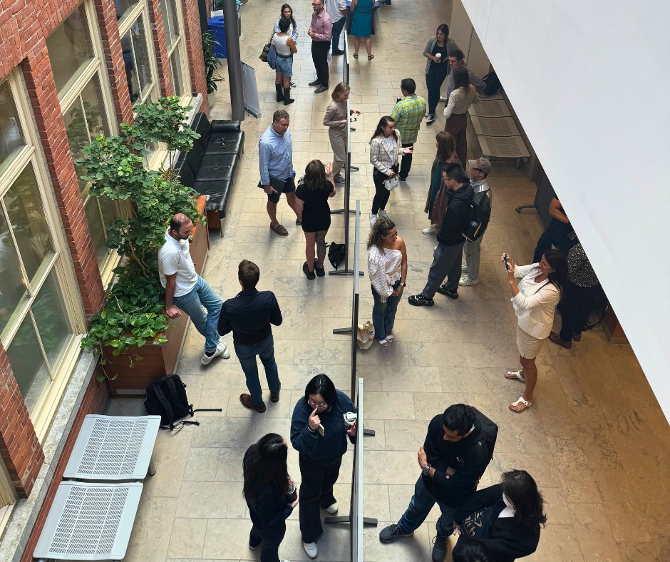 SmithBusiness's tweet photo. Last week, students and faculty came together to celebrate business research with the annual PHd-MSc Consortium held at #GoodesHall. The Smith community was invited to learn about student research and share their insights with a poster presentation held in the promenade.
Learn more about research at #SmithBusiness here: https://t.co/Qjh0oivdwl