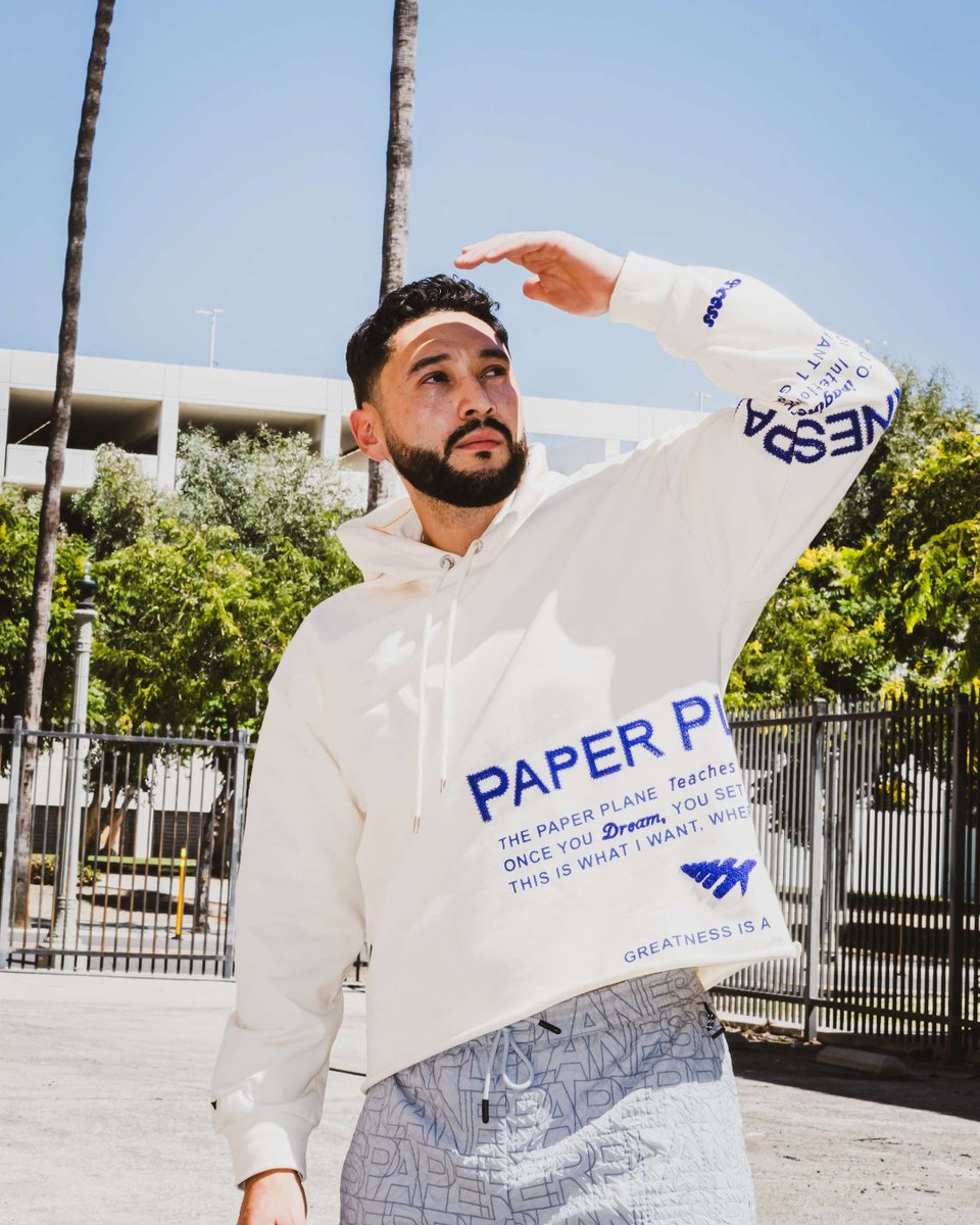 Karmaloop's tweet image. Blueprint for success 👀 🔵

Shop #PaperPlanes using our #Karmaloop app 📱

#Fall24 #FallFashion #StreetStyle #Streetwear #HoodieSZN #Karmaloop