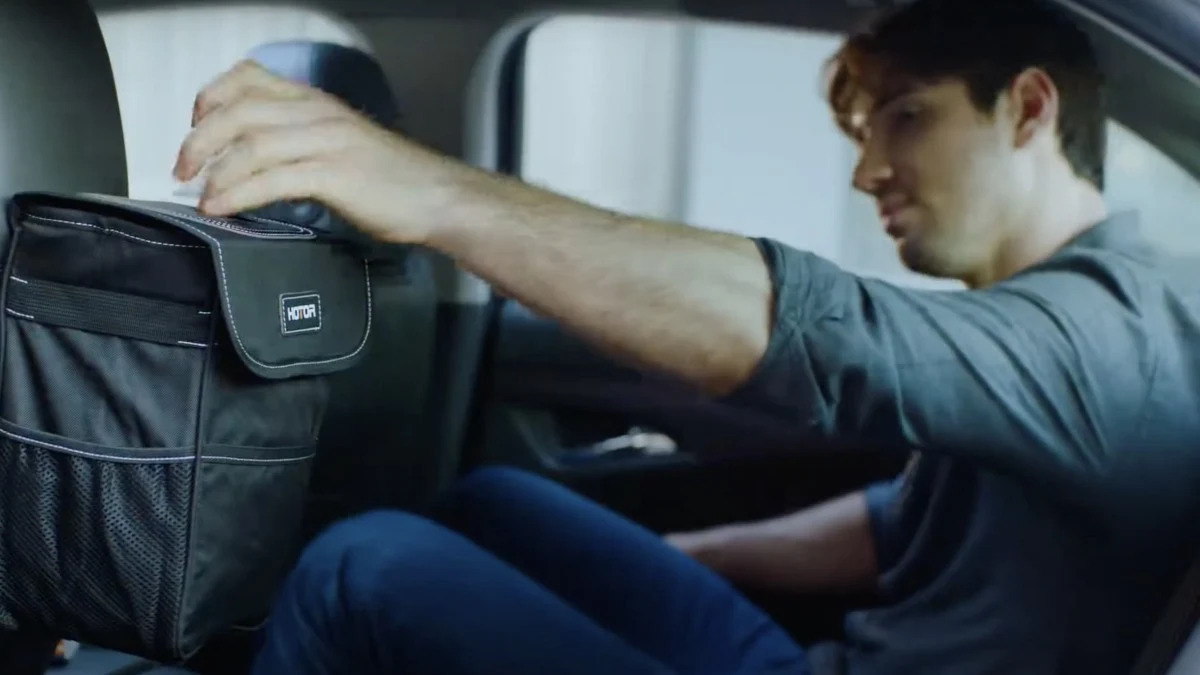 Flima2010's tweet image. Get the best-selling car trash can on Amazon for under $10 today dlvr.it/TCqJFZ