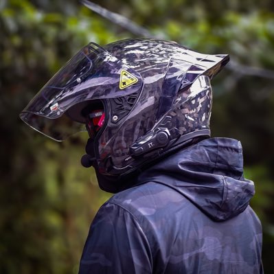 Michael Sebastian tweet media