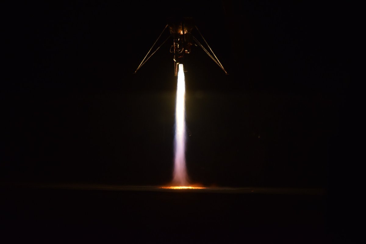 astrobotic's tweet photo. Stunning 📸 of our reusable Xodiac rocket mid-flight! Xodic is used for maturing precision landing systems, testing plume-surface interactions, and advancing technology readiness for missions to the Moon, Mars, and beyond. 🌘🇲🇭 Check out its users guide: https://t.co/4Jt9GEtl8K https://t.co/SUaNYOu2Mj