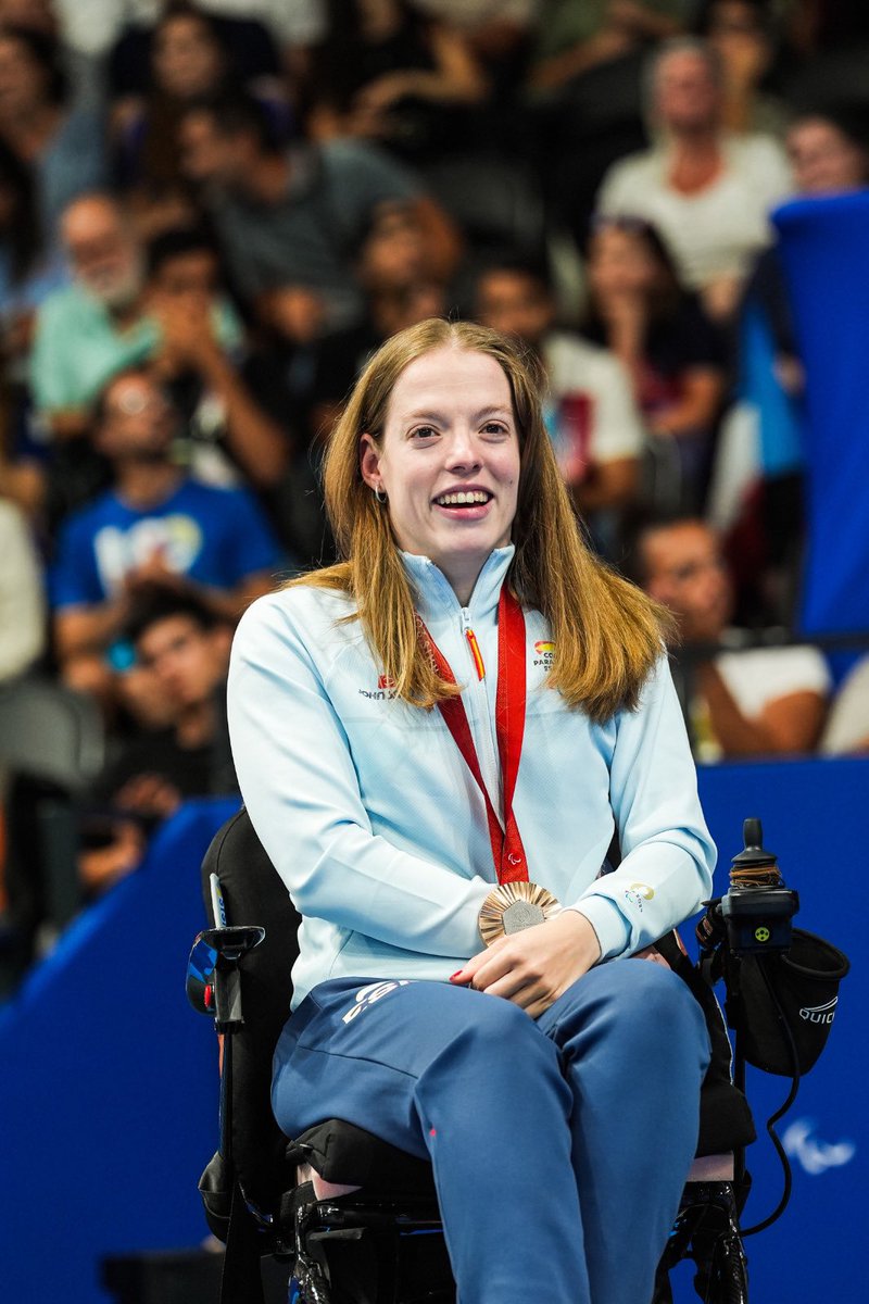 Paralimpicos's tweet photo. ¡🥉 Marta Fernández logra su tercera medalla en estos Juegos de @Paris2024! 

🏊 La burgalesa consigue un bronce en el 50 braza SB3 https://t.co/wgLqnAkGSU