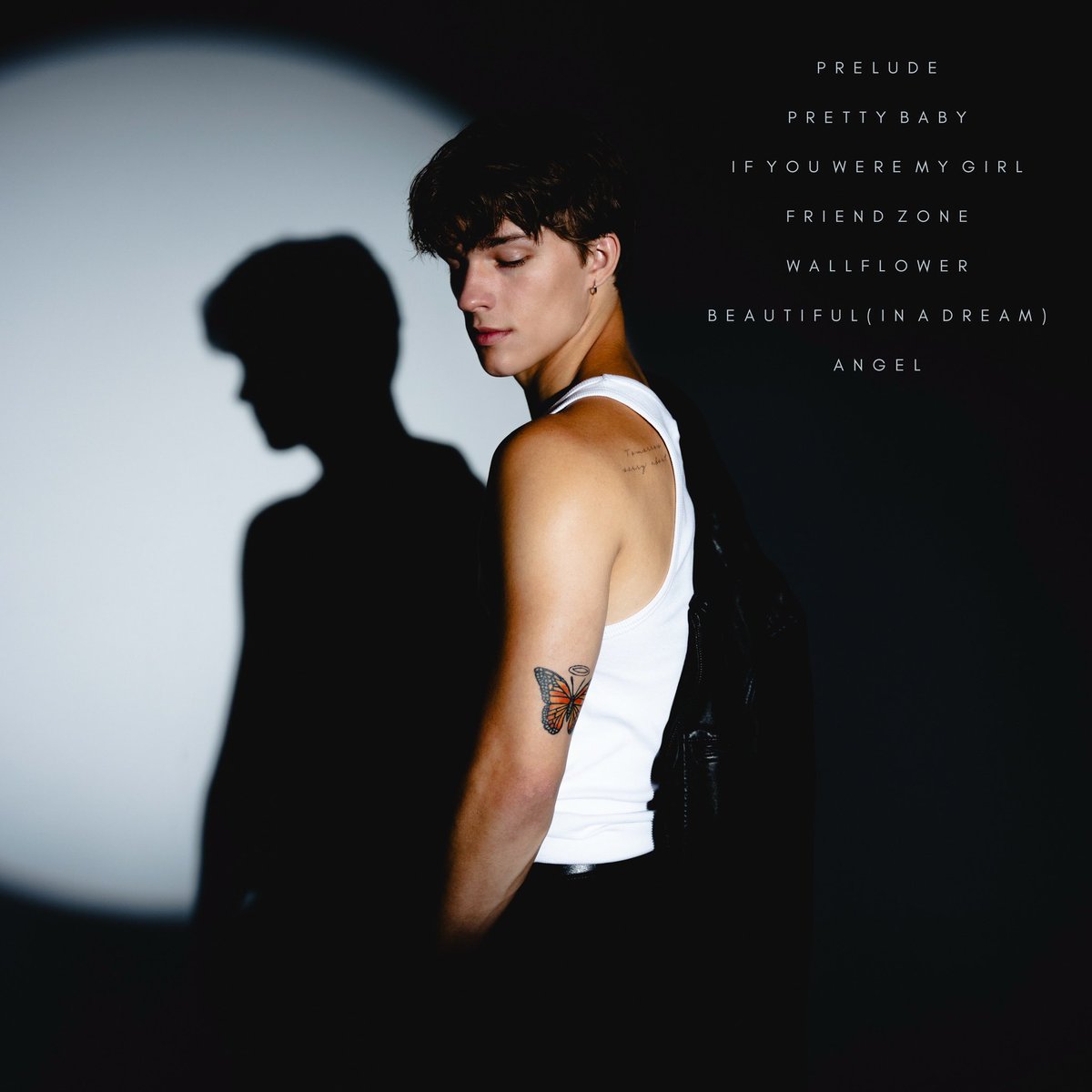 AlexSampson's tweet photo. The official track-list for “Hopeless Romantic” 🥀

Prelude
Pretty Baby
If You Were My Girl
Friend Zone
Wallflower
Beautiful (In A Dream)
Angel

(Pre-Save in my bio) https://t.co/TIZqAqjYDG