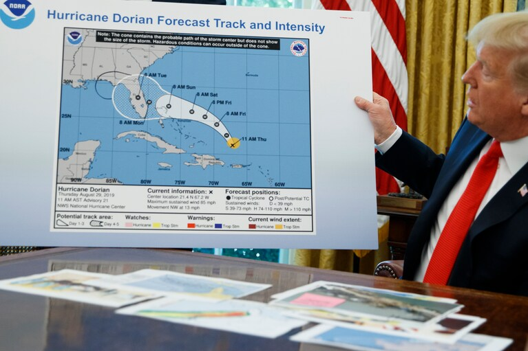 capitalweather's tweet image. 5 years ago, President Trump displayed Sharpie-modified chart to justify his flawed claim that Hurricane Dorian threatened Alabama. Incident became known as #Sharpiegate.  1/2