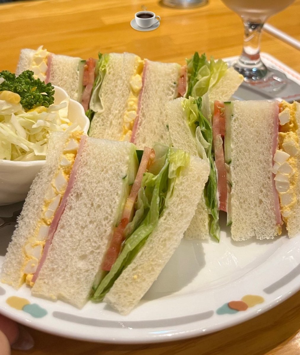 朝食六本木ヒルズのサンドイッチ💝