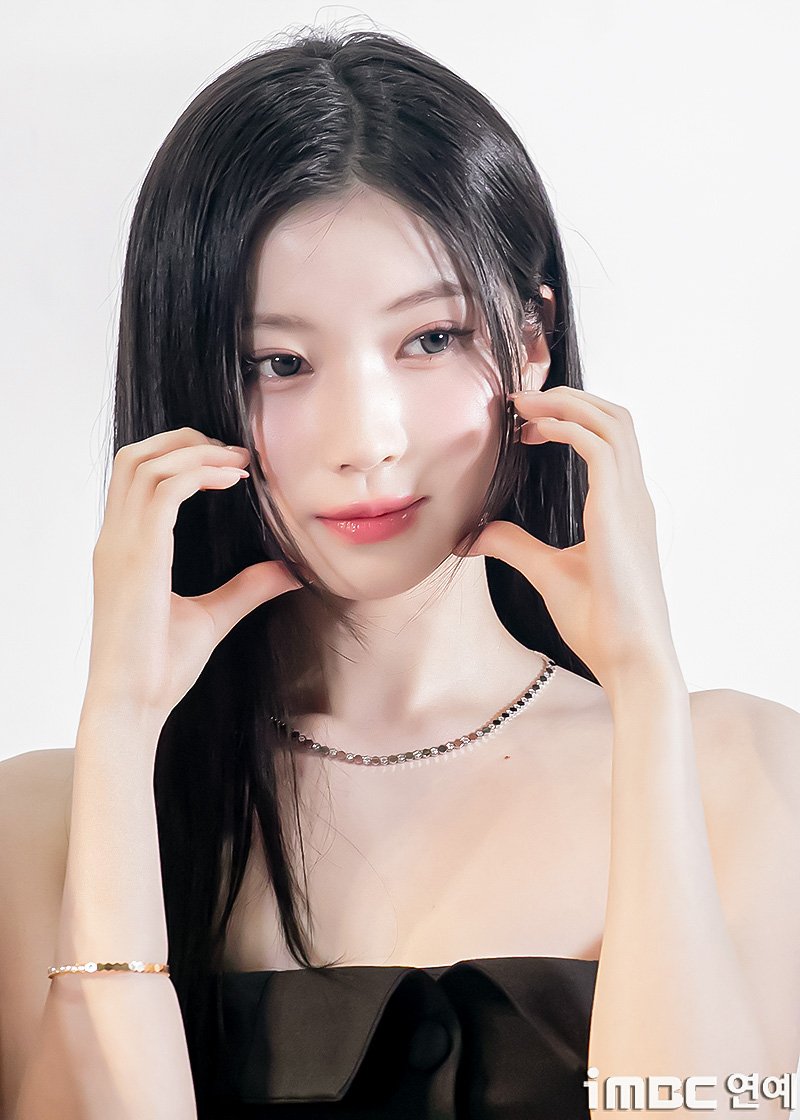 iMBC연예 tweet media