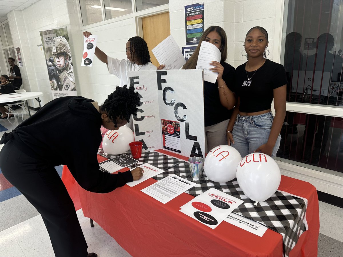 LHS hosted a club rush during lunch periods today! We encourage all of our lions to #getinvolved #theluellaway! ❤️