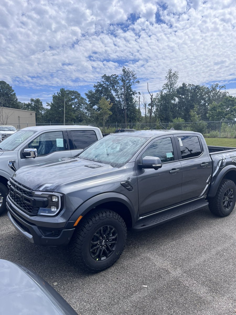 TuscFordAL's tweet photo. Ranger Raptor https://t.co/tyC3i5IU7x