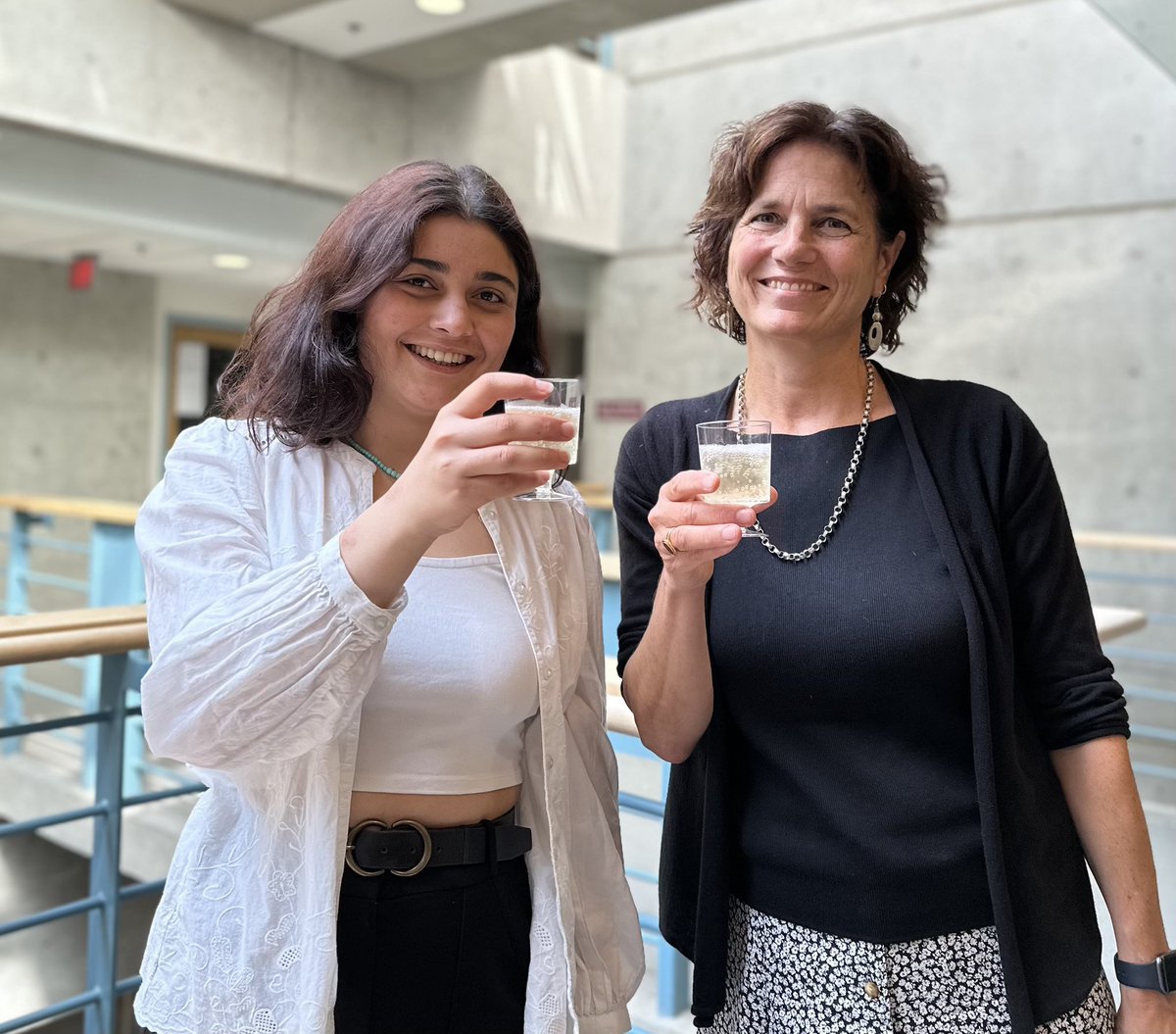 Dr. Esther Verheyen tweet media