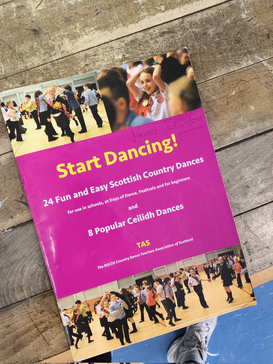 Massive thank you  to Janet leading a brilliant CLPL in Scottish Country Dancing. Thank you to the teachers who came along 🌟 We are looking forward to seeing your clubs at our Country Dancing Festival in November💃