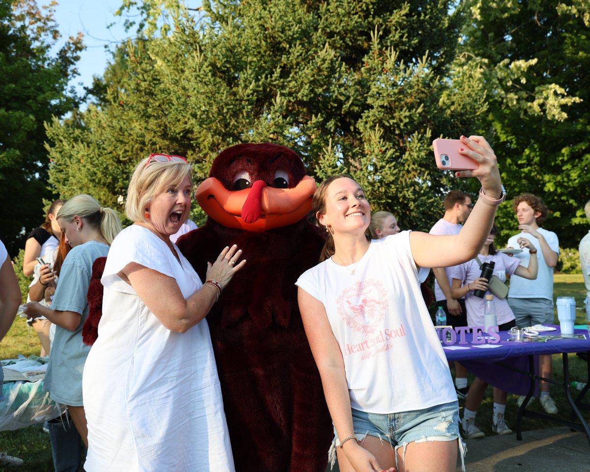 We had a blast at our welcome picnic last week! 
Thank you to all our Hokies who celebrated with us. Shoutout to <a href="/SpiritOfTech/">The Marching Virginians</a> and <a href="/TheHokieBird/">HokieBird</a> for setting the celebratory tone to help kick off the new academic year! 🎶🧡🦃
