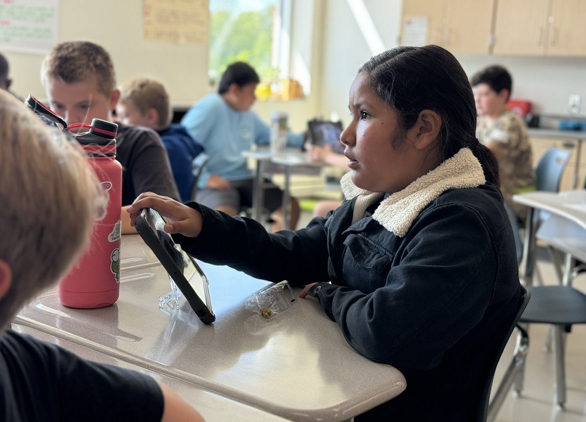 TechWithMatt's tweet image. 🎉 @mrs_mnoone is teaching @GESOtterFam 5th graders to use @canva for video editing, and their skills are shining! Get ready for an incredible GES Kid News this year—these students are going to amaze you! 🎬📚