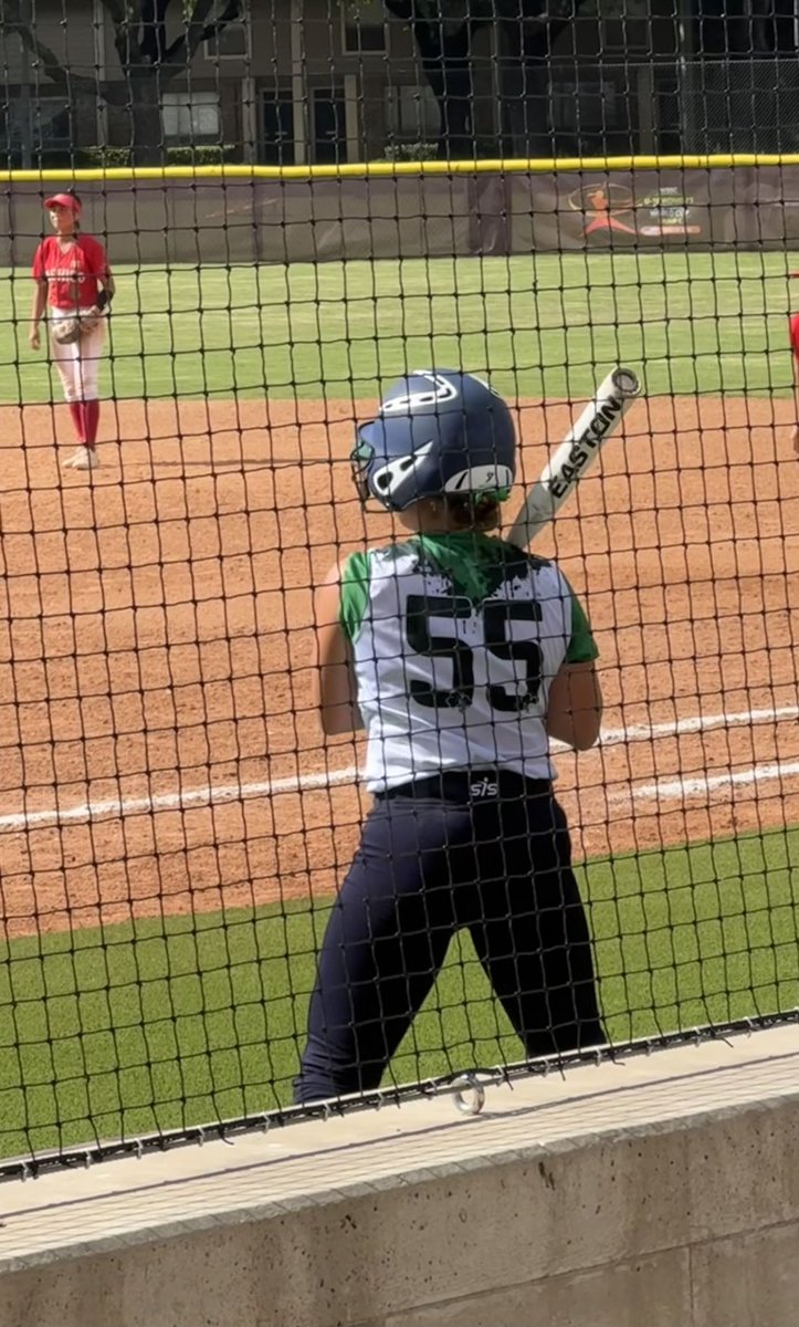 MickPower2026's tweet image. Playing in the U-18 Women’s Softball World Cup was one of the best experiences in my softball career! Thank you @WBSC for hosting such a wonderful event! And thank you @IrishFPSoftball for making me feel welcome and a part of the family! Can’t wait until next time! 🇮🇪 🥎