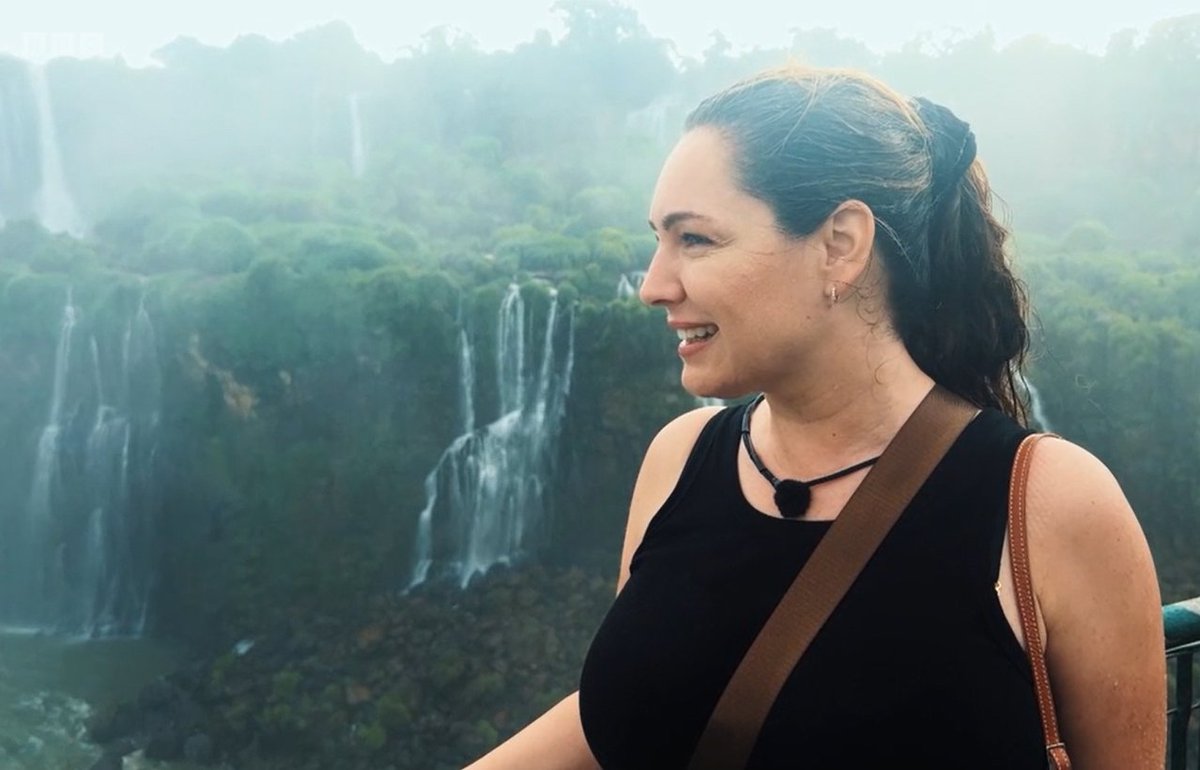 New tourism campaign for Iguazu Falls:

"The waterfalls that rendered *Kelly Brook* speechless" 😆
#celebrityRaceAcrossTheWorld