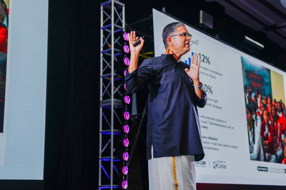 ANDICOM's tweet image. Rajesh Ganesan @rajesh05, President, Manage Engine, en su charla &quot;The Digital Transformation Journey and the Pursuit of Digital Maturity&quot;, destacó la visión de la India sobre la importancia de la educación y la aplicación de la tecnología. Explicó que en la India, existe un…