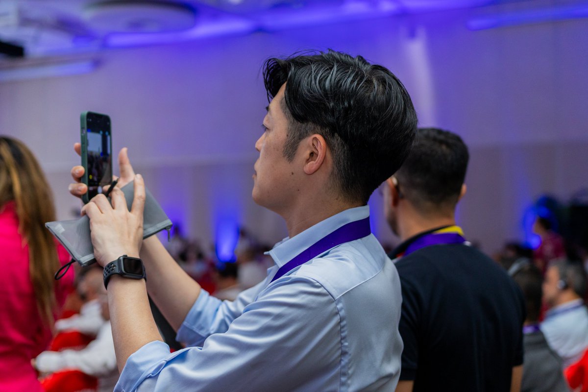 ANDICOM's tweet image. Rajesh Ganesan @rajesh05, President, Manage Engine, en su charla &quot;The Digital Transformation Journey and the Pursuit of Digital Maturity&quot;, destacó la visión de la India sobre la importancia de la educación y la aplicación de la tecnología. Explicó que en la India, existe un…