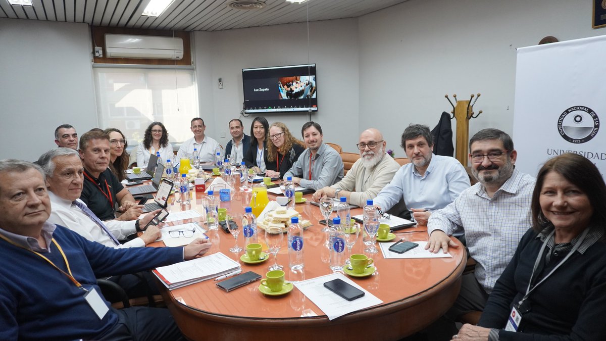 🔵 En marco de CADI - CAEDI 2024, se reunió nuestro Comité Ejecutivo Ampliado.

Durante el encuentro se abordaron los siguientes temas 👇
