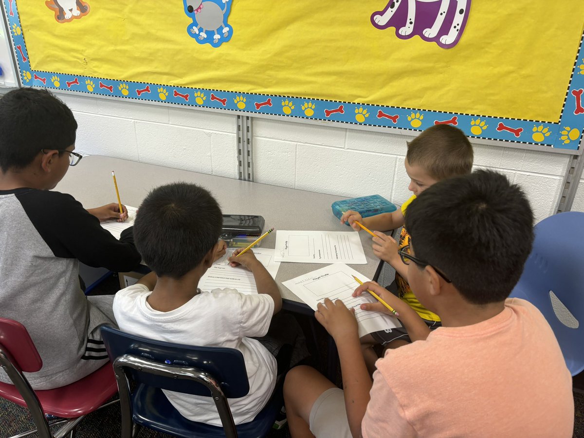 We had a great time learning what “Go for the Gold” means at school with our 5th grade buddies! <a href="/CCSD59/">CCSD59</a> <a href="/D59Byrd/">Admiral Byrd Elementary</a> #TogetherWeCan