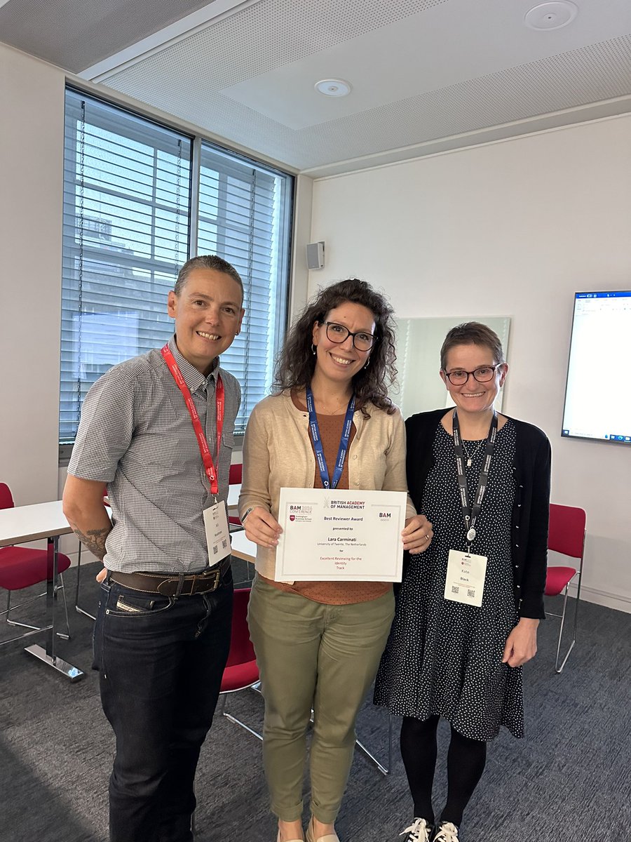 Congratulations to Lara Carminati,winner of the <a href="/bamidentitysig/">BAM Identity SIG</a> Best Reviewer Award!