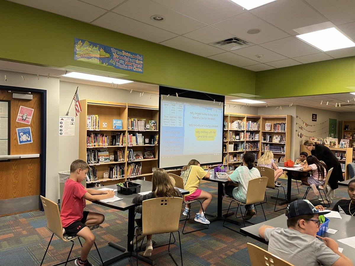 Students at Walnut Grove were busy creating Line Cacti in art, doing warm ups in PE, and writing alliteration poems in Library! #opsmaketodaycount