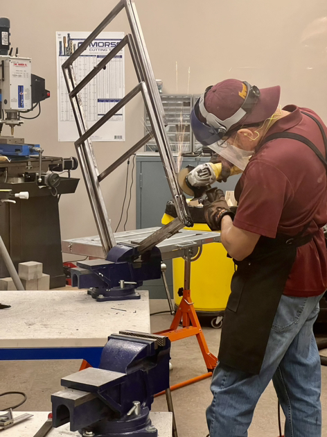 SolaisLighting's tweet image. I spy with my little eye… Our very own @franklinnavarro, hard at work, crafting our newest table-top displays to showcase the latest from Solais! Check us out at ArchLIGHT Summit September 17-18!
archlightsummit.com/attend
#lightingdesign #Solais #ArchitecturePlanning #Architecture