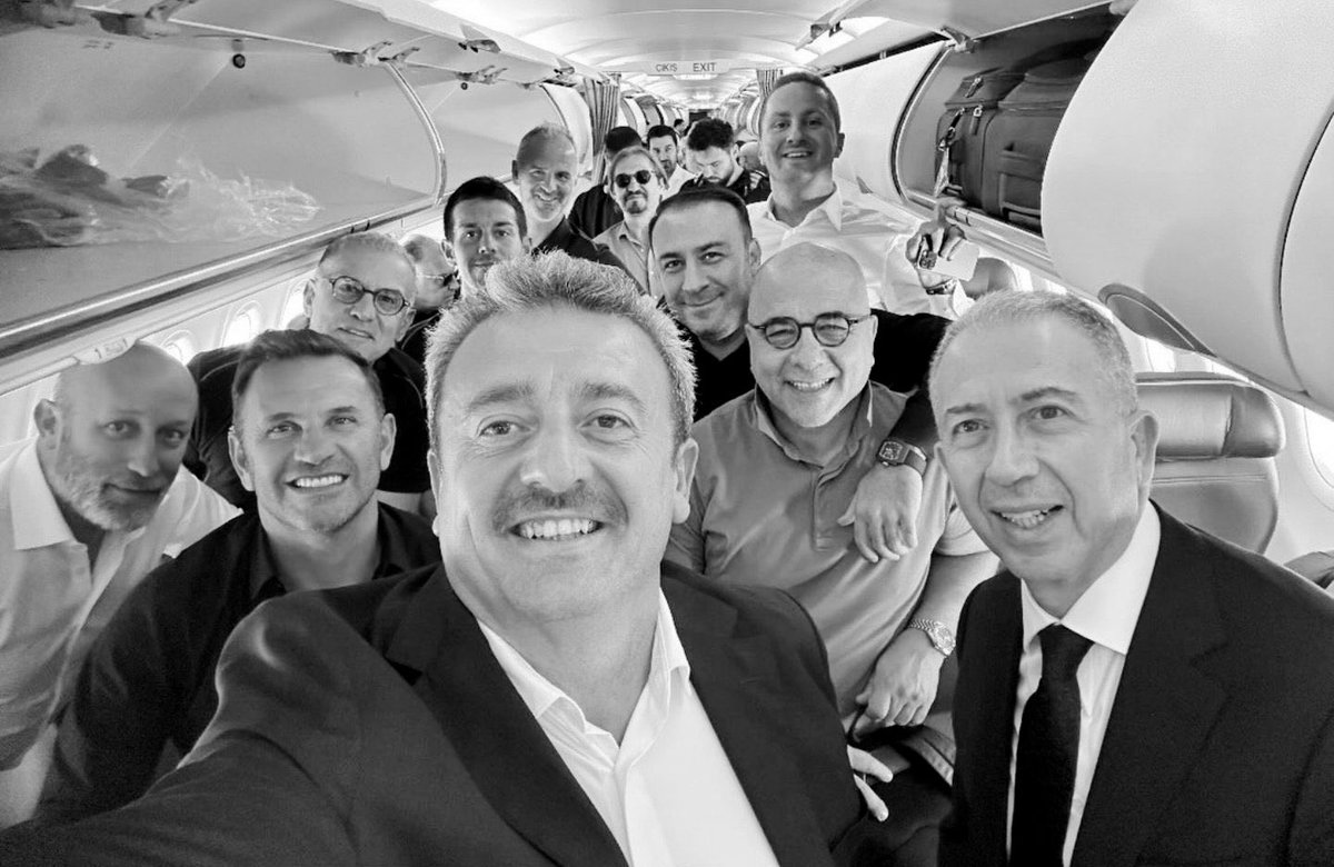 Terimci01's tweet image. Dursun Özbek istifa beceriksizler hepiniz istifa YÖNETİM İSTİFA #yönetimistifa