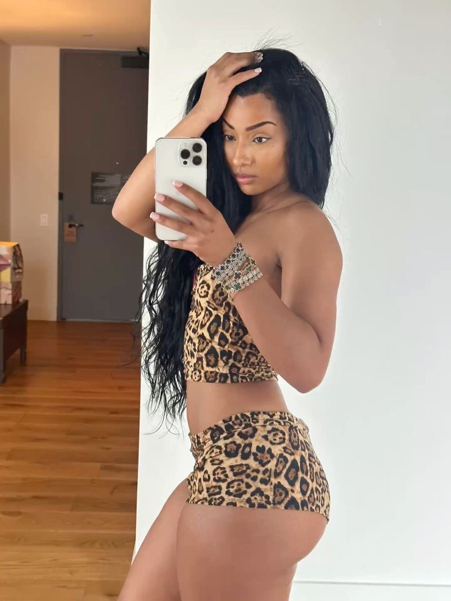 ໊ (@thebaddestposts) on Twitter photo 