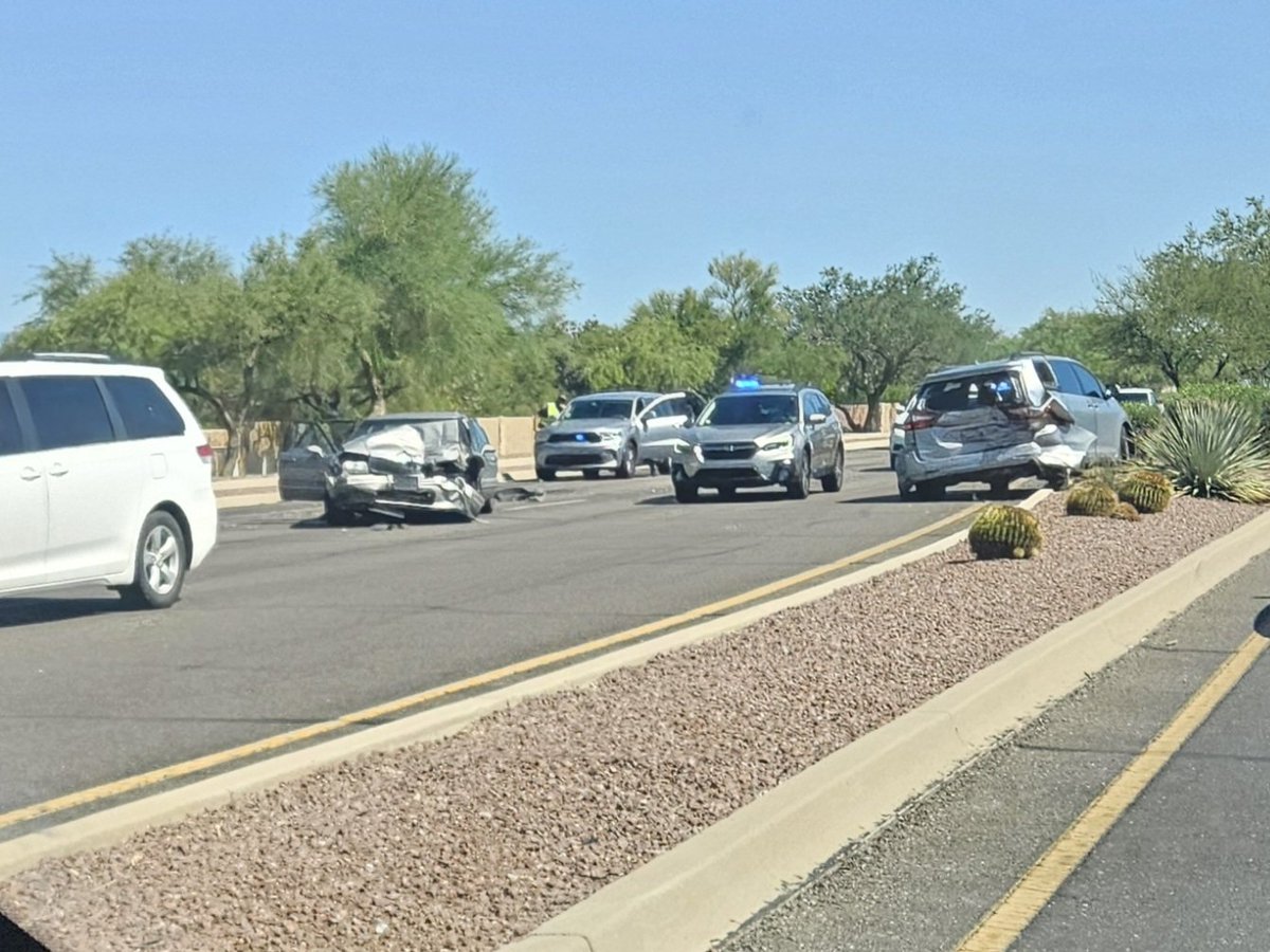 <a href="/whatsuptucson/">Whats Up Tucson</a> wade and silverbell