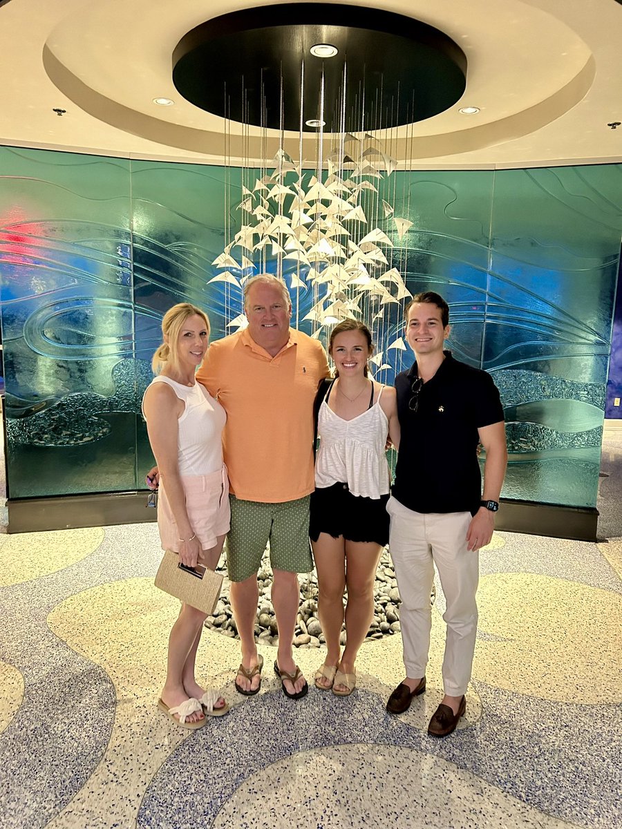 I am so very proud of Doctor Jenna Sorensen.   Starting her new practice in Jacksonville Florida.