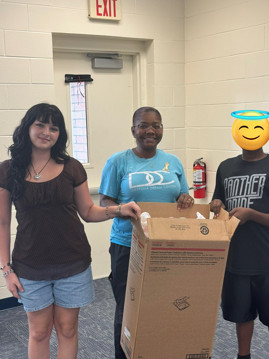 Christopher Rushing, M.ED (@rushing2lead) on Twitter photo Thank you <a href="/DaytonaDreamCen/">Daytona Dream Center</a> for pouring into our #SpartanStudents.
Students receive tutoring, mentorship, an interactive lesson, fun and games and a hot meal! Join S.H.I.N.E every Wednesday from 3:30-5PM Thank you <a href="/DaytonaDreamCen/">Daytona Dream Center</a> for pouring into our #SpartanStudents.
Students receive tutoring, mentorship, an interactive lesson, fun and games and a hot meal! Join S.H.I.N.E every Wednesday from 3:30-5PM