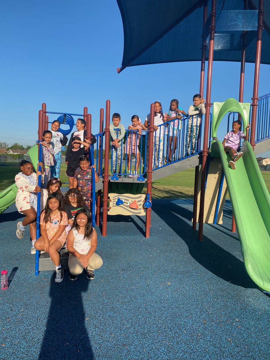 aloha_academy's tweet photo. Jamming out in our Jammies! September is attendance awareness month. Make sure to arrive at school on time. Thank you to our dolphins showing up and ready to go.🐬🐬 https://t.co/3khKBEwVZ0