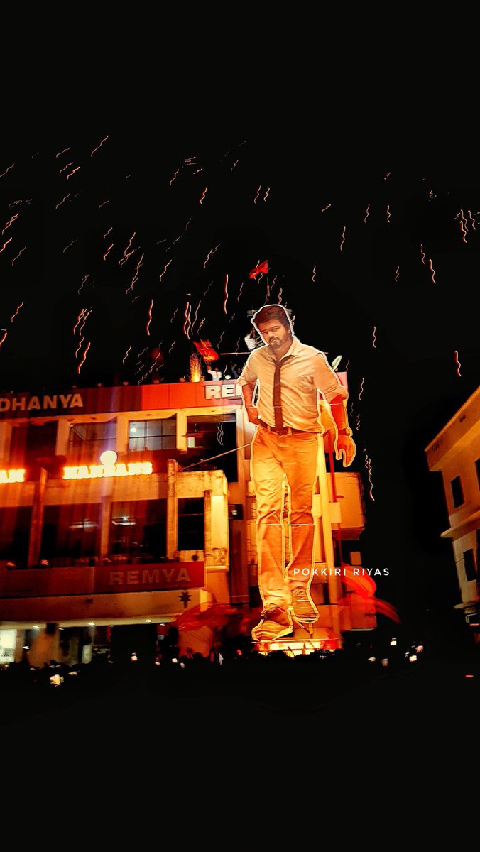 VijayFansTrends's tweet image. Kerala Vijay fans 🥳🥳🥳 

#TheGreatestOfAllTime @actorvijay