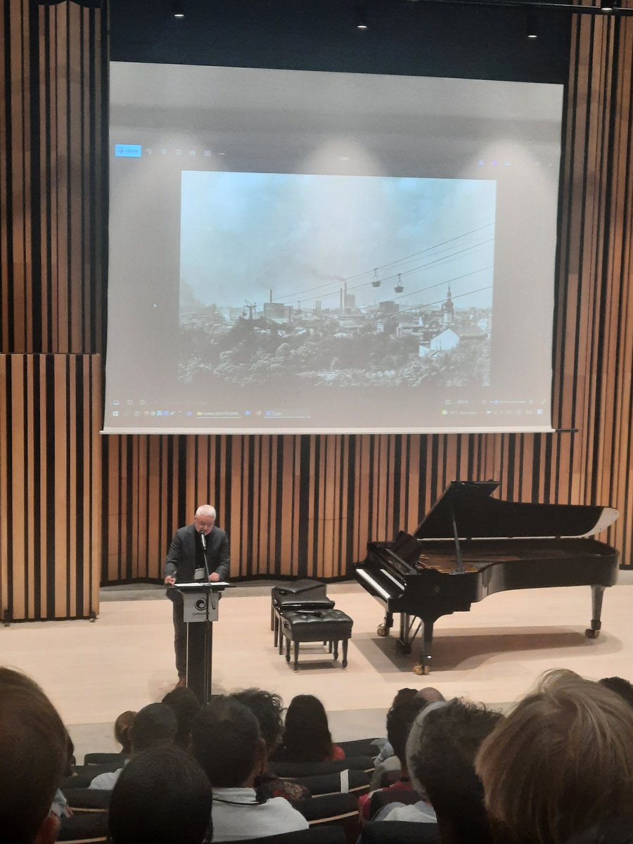 At the opening ceremony of the #EAUH2024, Catherine Horel gave a keynote on medium-sized multicultural cities in the Habsburg Empire, 1880-1914, while Martin Jemelka presented the history of #Ostrava as a city shaped by water, coal, borders and migration