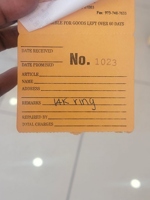 Who is going to fulfill my layaway? Or tribute towards it? I want a generous sub😋  This ring would add