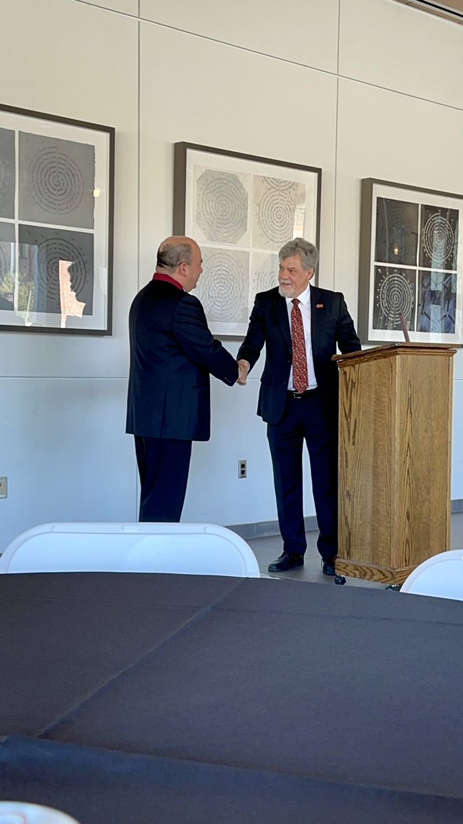 iowastatechem's tweet photo. Congratulations to Javier Vela! And a huge thank you to everyone for stopping by the ceremony. 🎉🎉 @vela_group https://t.co/TMy2eVWlq4