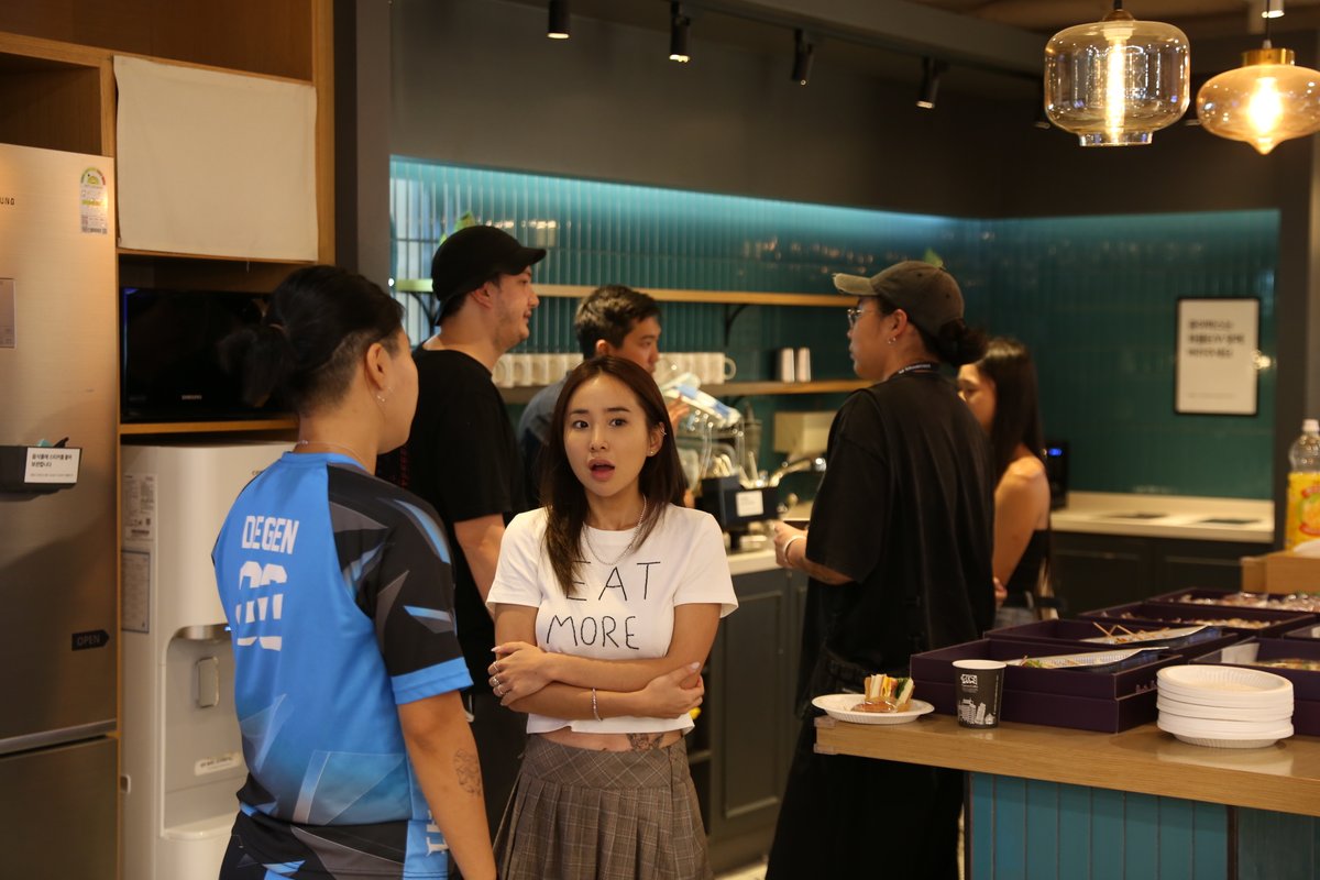 We had the best day at the <a href="/AlgorandKorea/">AlgorandKorea</a> #KBW2024 side event.

🧠 Brain games were played and new connections emerged.

📍 Next stop: Algorand Royale at <a href="/token2049/">TOKEN2049</a>!