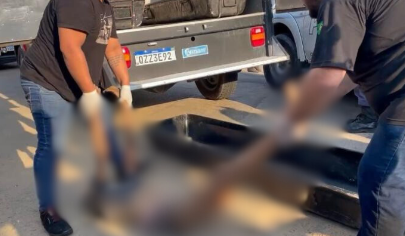 's tweet image. Mulher é morta a tiros no Centro de Manaus
#CentrodeManaus #execução #Morta
emtempo.com.br/333700/policia…