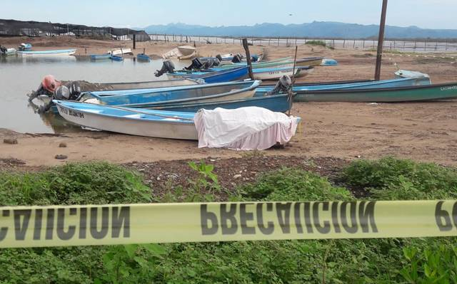 🌩️ Tras las fuertes lluvias y tormentas eléctricas registradas durante las últimas horas en Juchitán de Zaragoza, Oaxaca, se reporta una persona fallecida y dos más heridas por alcance de un rayo.

AQUÍ EL REPORTE ⬇️⬇️⬇️
lasnoticiasoaxaca.com/2024/09/04/ray…