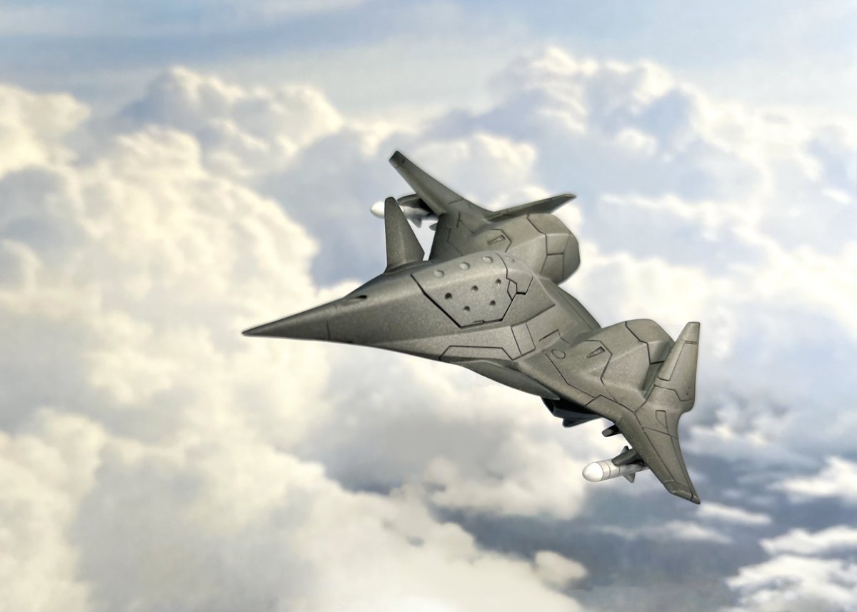 nevrender_'s tweet image. ADF-01 Falken (SD). I felt inspired to try making a chibi plane!
ADF-01 ファルケン (SD). ちび飛行機作ってみたかった!
