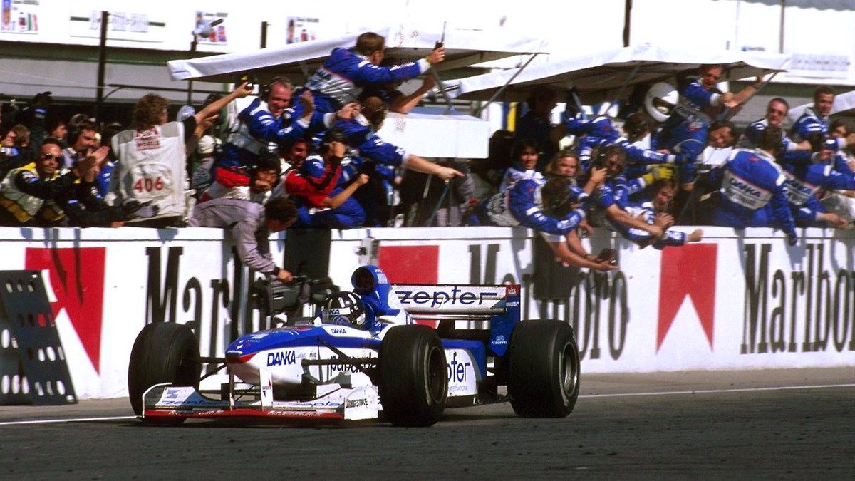 1997_f1's tweet photo. Damon Hill & Rubens Barrichello would finish 2nd more times in 1997 than eventual driver's champion, Jacques Villeneuve.
#F1 #F11997 https://t.co/s3oLD2rNxh