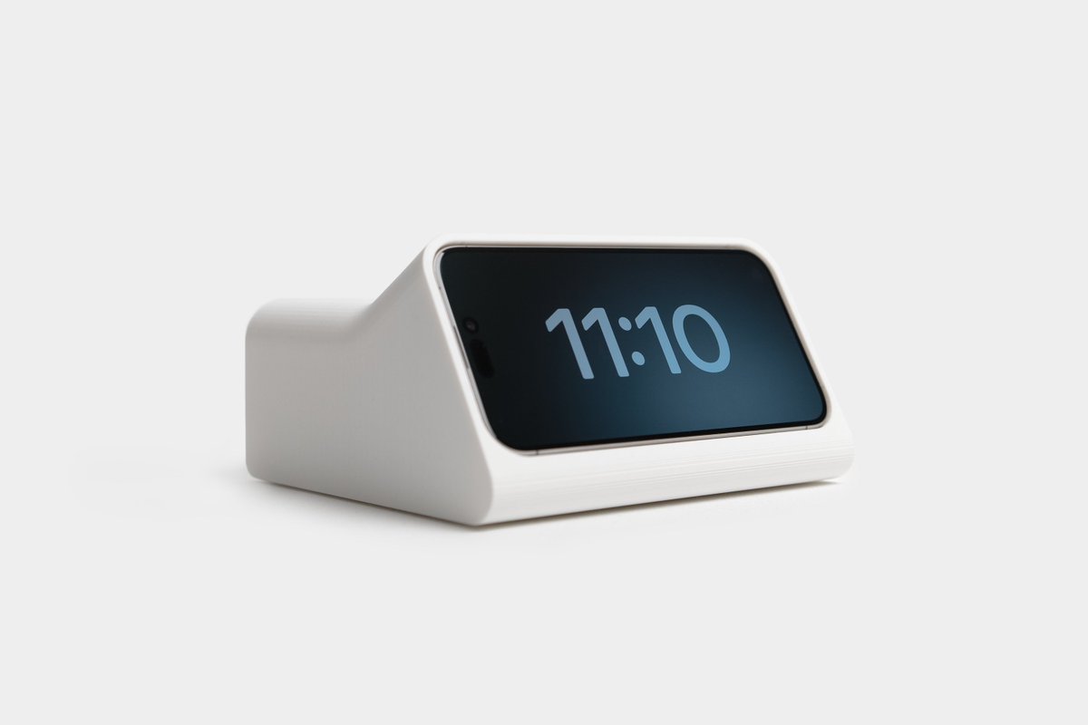 scottyujan's tweet image. the iPhone Standby mode dock from the latest video ft. Overwerk
bit.ly/ow-syj-dock