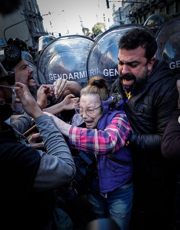 Los violentos: