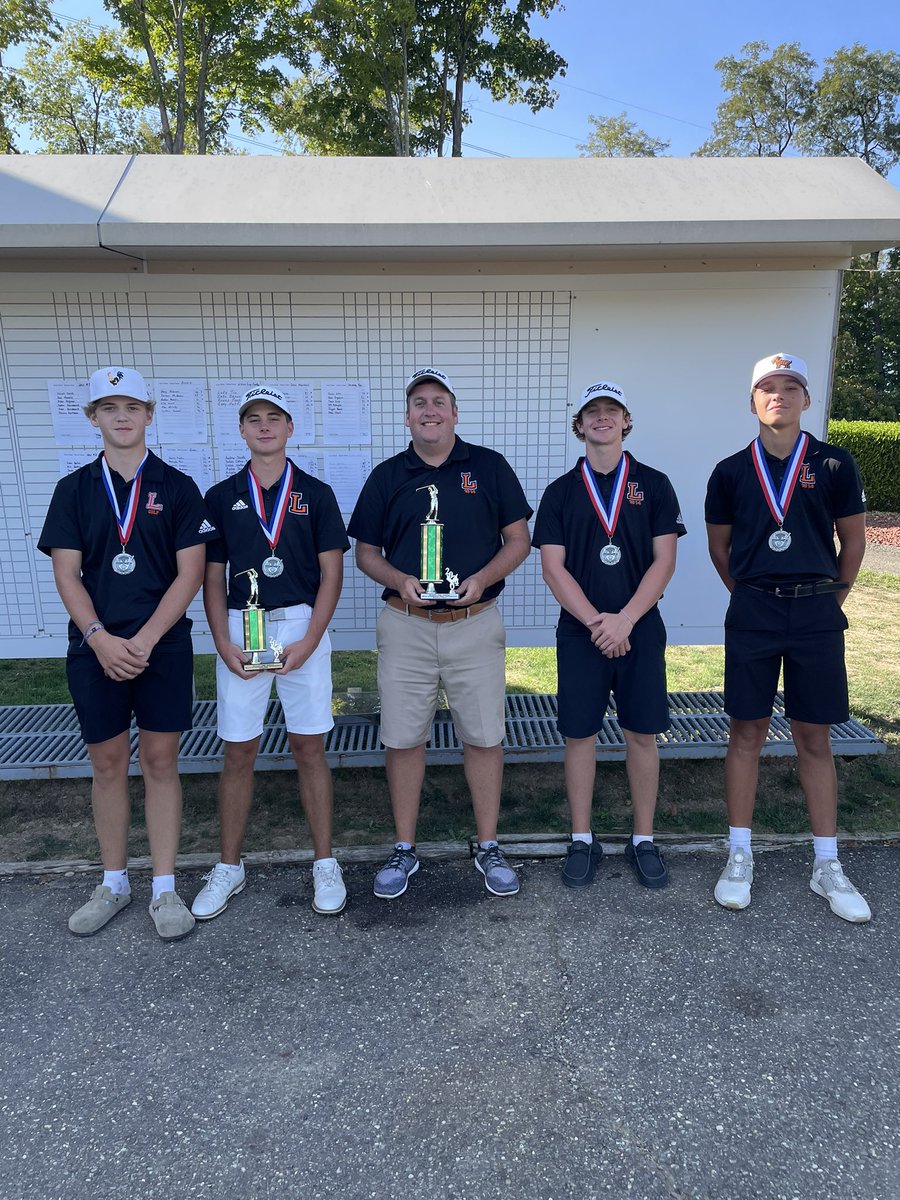 Linsly golf finishes 2nd out of 13 teams at the Brooke Invitational ⛳️⛳️

Adam Gill (Medalist) — 72
Vinny Demarchi 82
Carson Gessler 82
Landen Cook 83