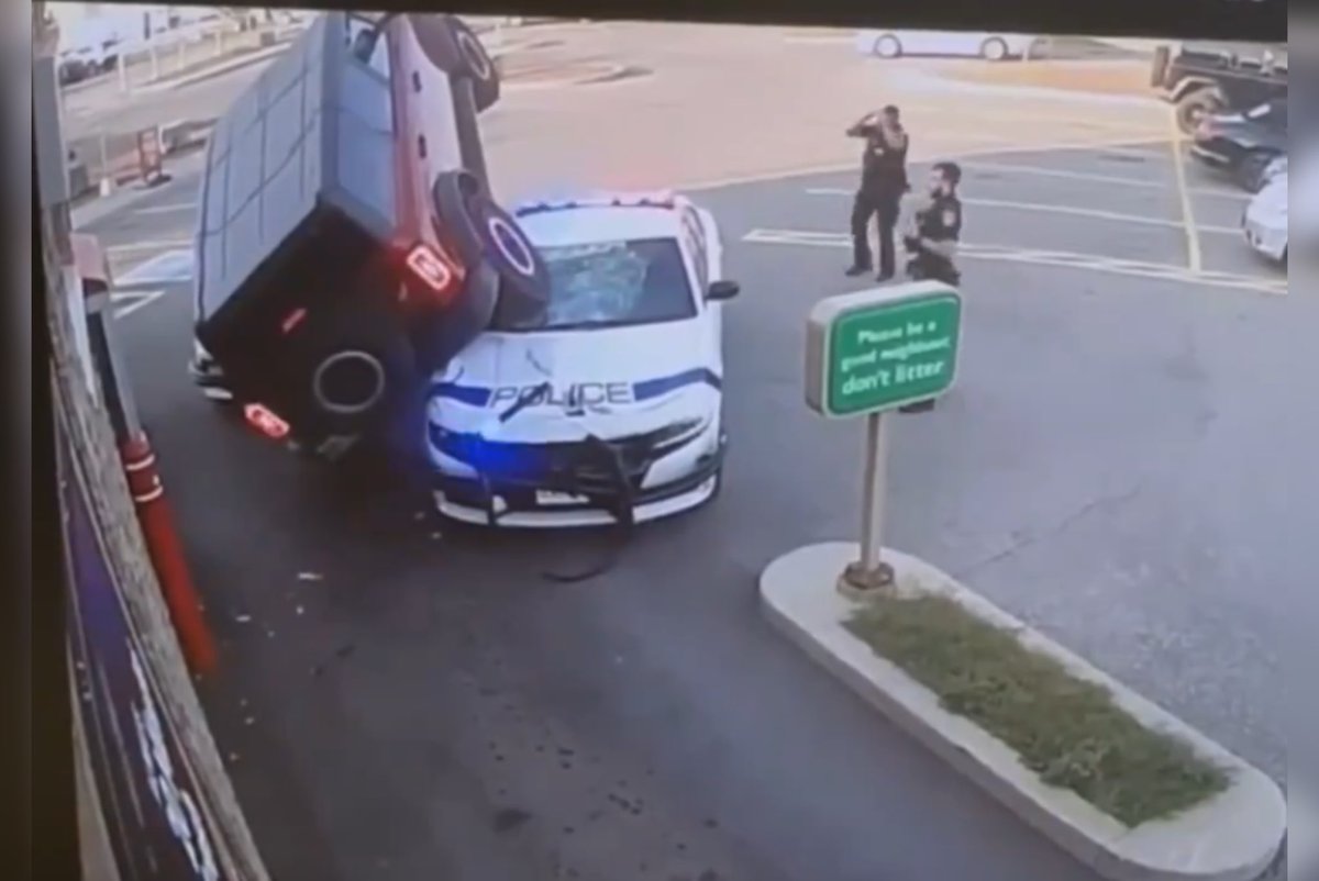 canindependent's tweet image. UPDATE: Police say 25-year-old Ramanpreet Singhhas been charged with three counts of possession of property obtained by crime, flight from a peace officer, dangerous operation, and obstructing a police officer.

The charges stem from a stolen vehicle that attempted to evade