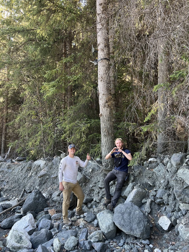 Welcome new graduate students Ries and Henry to Eugene!  They conquered SE Alaska landscapes in their first week. More to come.