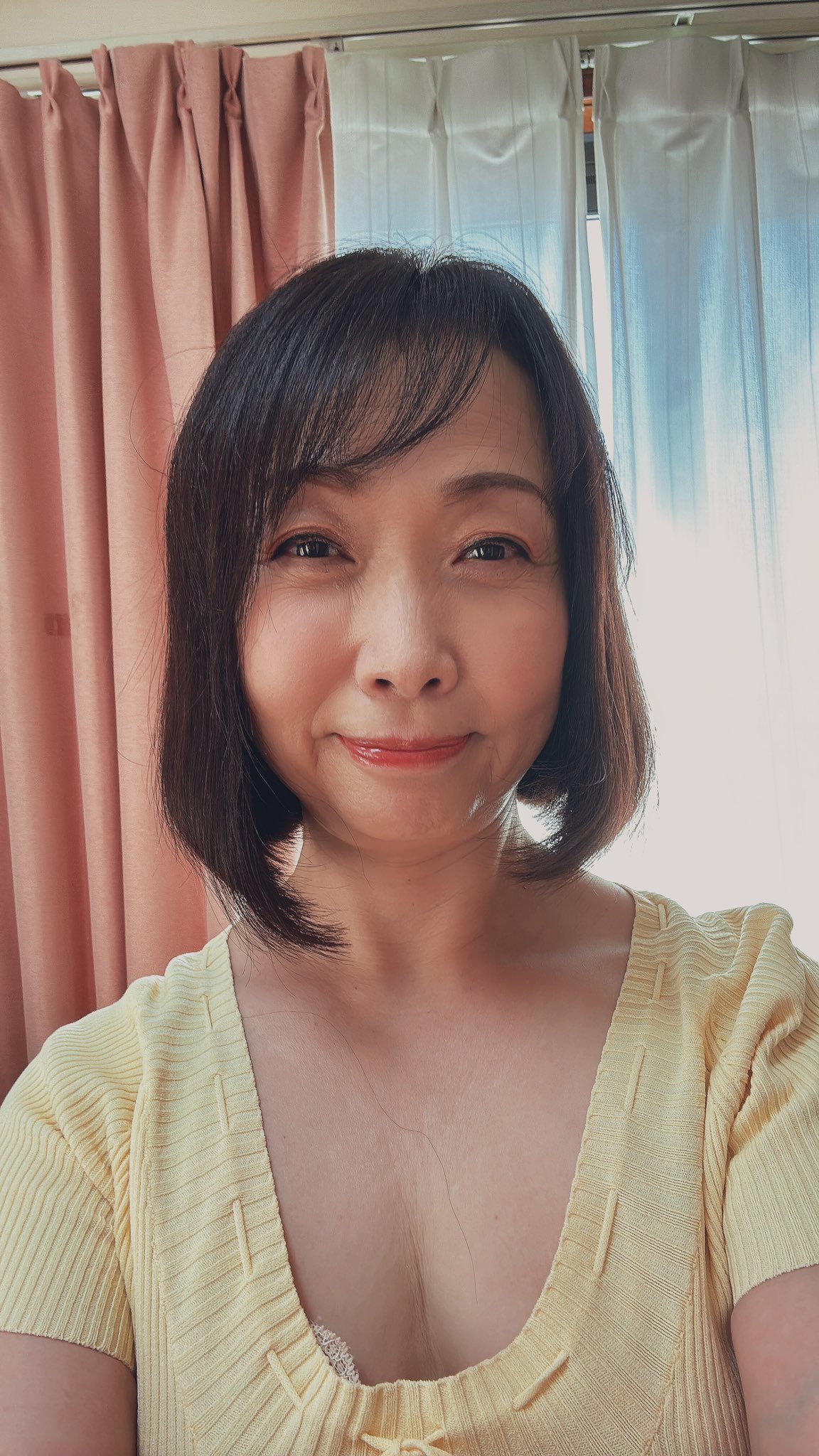 av 和泉亮子 こんにちわ！ 今日はずっとお世話になっているアテナ映像さんで新作を撮っていただきました✨  今日もしっかりヤリきりました🥰☂️🌊☂️🌊 リリースは少し先になりますが、お楽しみに🩷 今日はビフォーアフターを撮りましたよー どちらが ...