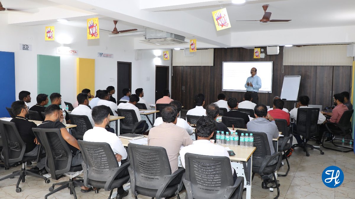 HamiltonMedical's tweet image. 🎓 #HamiltonMedicalIndia team wrapped up a highly engaging #ChannelPartner Training sessions in #Chennai and #Hyderabad. 

Our partners in the south are now equipped with the latest insights on #MechanicalVentilators🤝

#ChannelPartnerTraining #TrainTheTrainer #PartnerNetwork