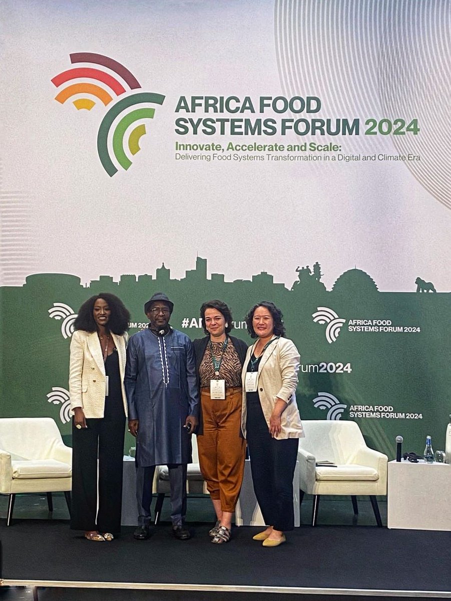 🌱 The Synergos team is attending the Africa Food Systems Forum in Rwanda this week. #AFSForum2024

Chong-Lim Lee (Senior Director of Global Programs), joined a discussion on joint efforts by governments and civil society to design and implement food systems at the country level.